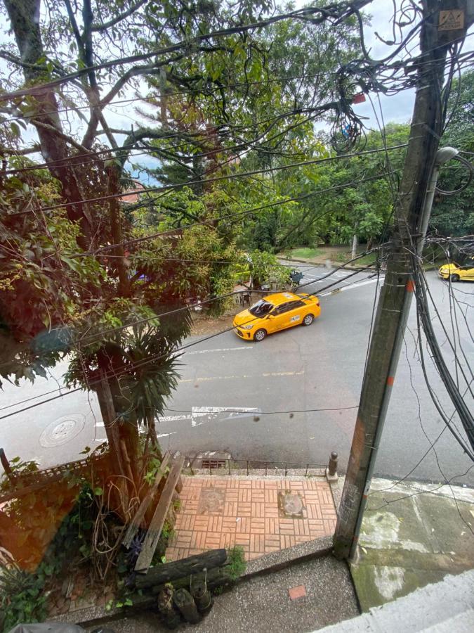 Hostal Casa Las Tias Medellín Eksteriør billede